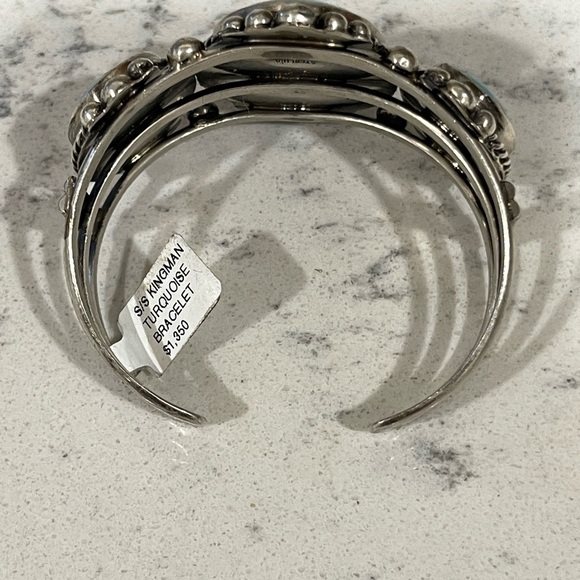 Native American Kingman Mine Turquoise Bracelet by Augustine Largo - Picture 8 of 9